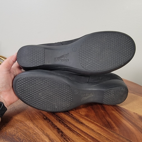 Dansko Black LeatherAnkle Boots with Buckle Detail Size 41 - Picture 12 of 16